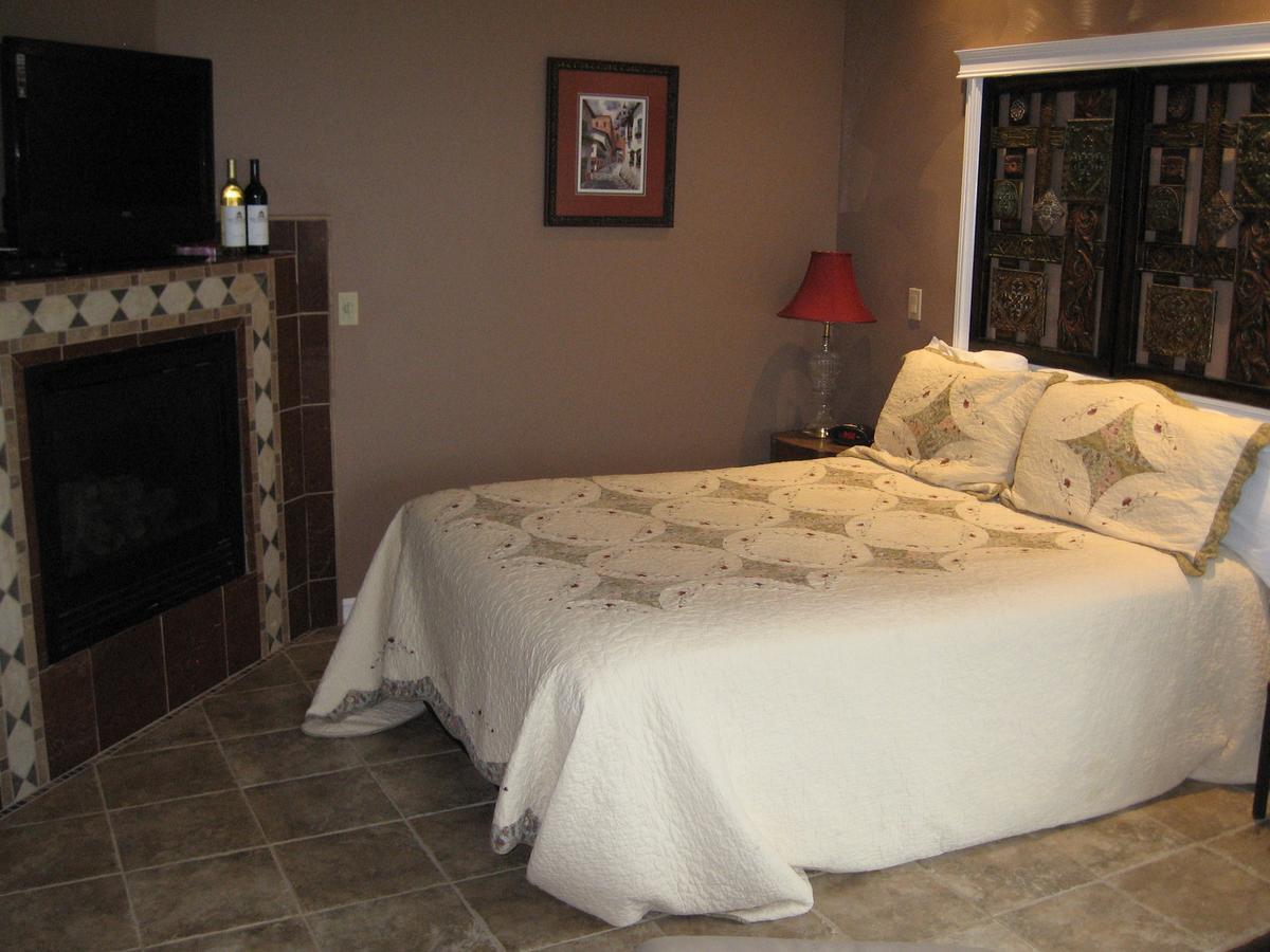 Collins Inn & Seaside Cottages (Adults Only) Ocean Shores Buitenkant foto